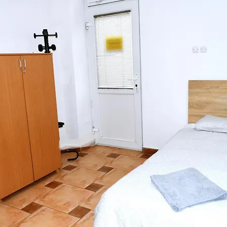 Lägenhet Sani Suteren *