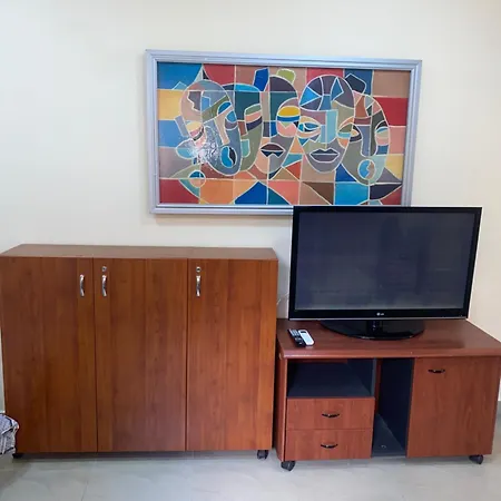 Sani Suteren Apartment